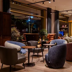 3* Hotell One