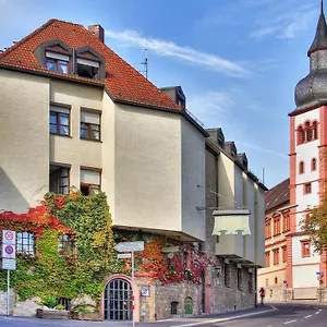 Gruener Baum Hotel